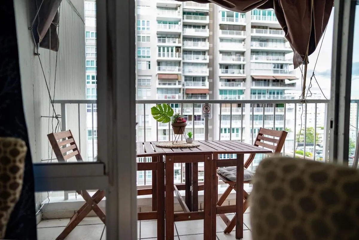 Isla Verde Beachfront With Pool- Near Foxwoods Сан-Хуан